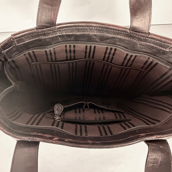 Frye Distressed Dark Brown Leather Tote / Crossbody Bag - Picture 11 of 15